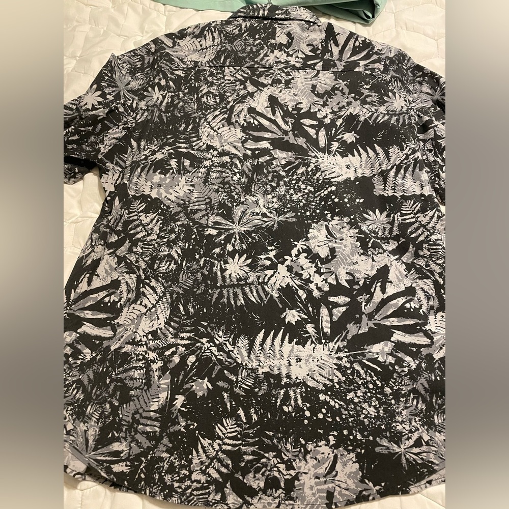 Mens lululemon button up size L